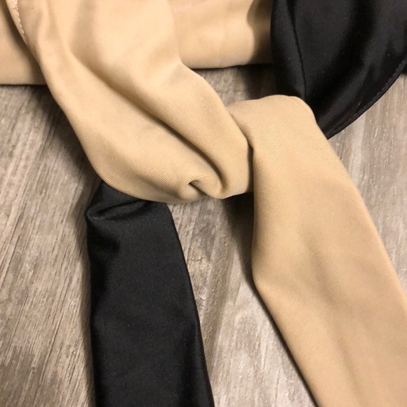 NWT cut out swimsuit Camel & black cut out halter bikini gold square buckle M - Picture 16 of 16